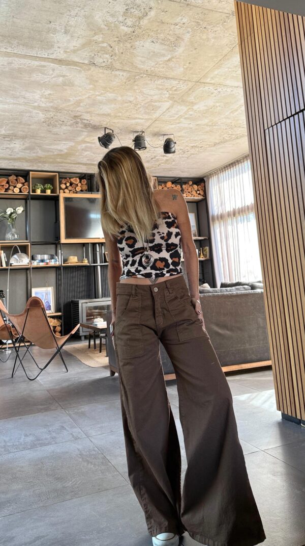 Wide leg chocolate zapatilla