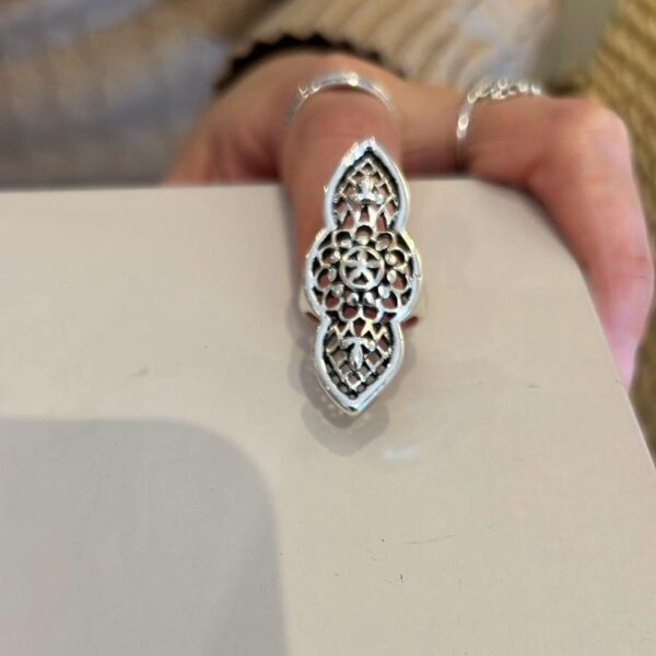 Anillo Elina